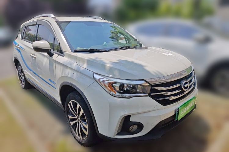 Used GAC Trumpchi GS4 New Energy 2017 1.5L PHEV Smart Enjoyment Edition Front Right 45 Deg