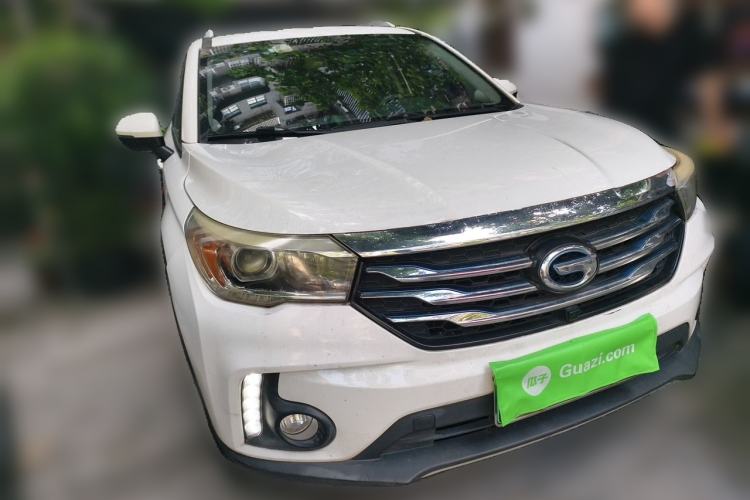 Used GAC Trumpchi GS4 New Energy 2017 1.5L PHEV Deluxe Edition Front Right 45 Deg