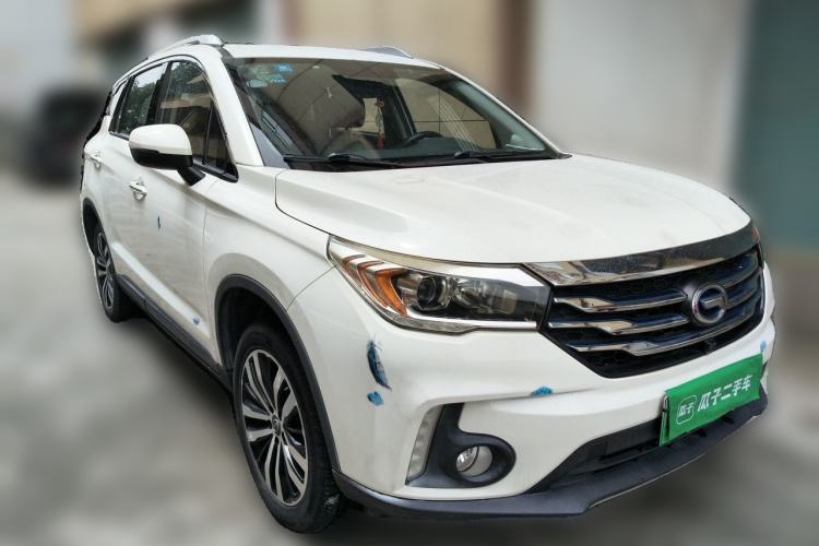 Used GAC Trumpchi GS4 New Energy 2017 1.5L PHEV Smart Enjoyment Edition Front Right 45 Deg