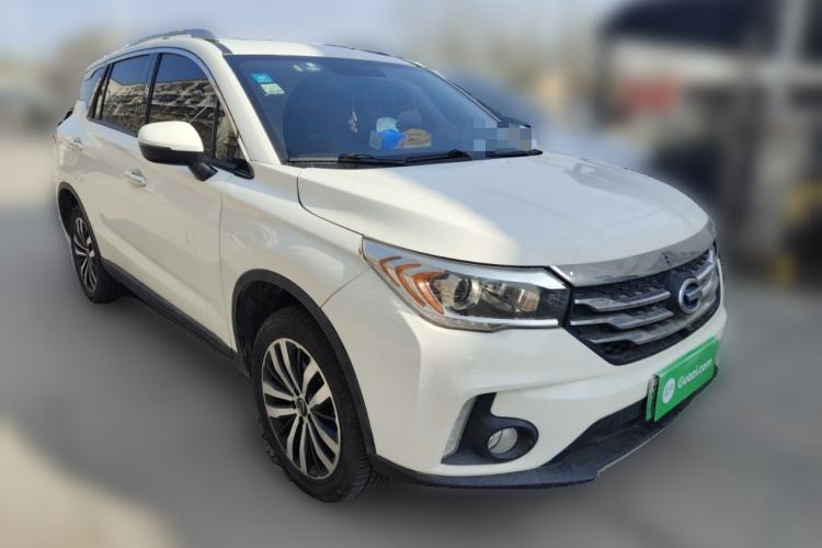 Used GAC Trumpchi GS4 New Energy 2017 1.5L PHEV Deluxe Edition Front Right 45 Deg