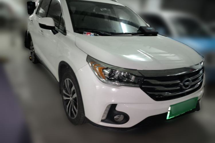Used GAC Trumpchi GS4 New Energy 2017 1.5L PHEV Smart Enjoyment Edition Front Right 45 Deg