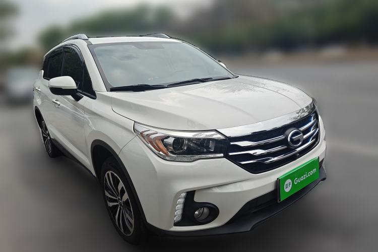 Used GAC Trumpchi GS4 New Energy 2017 1.5L PHEV Deluxe Edition Front Right 45 Deg