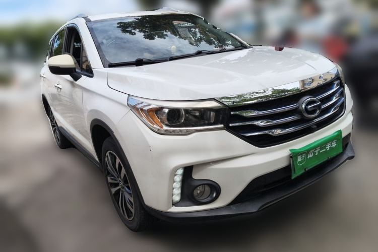Used GAC Trumpchi GS4 New Energy 2017 1.5L PHEV Deluxe Edition Front Right 45 Deg