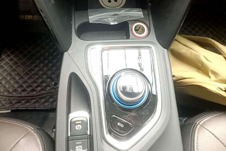 Used GAC Trumpchi GS4 New Energy 2017 1.5L PHEV Deluxe Edition Gear Lever