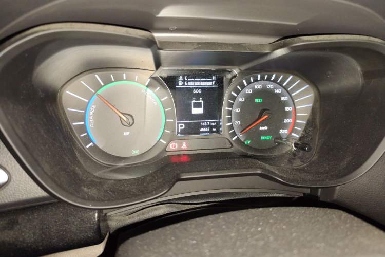 Used GAC Trumpchi GS4 New Energy 2017 1.5L PHEV Deluxe Edition Instrument Cluster