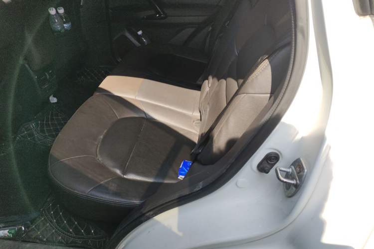 Used GAC Trumpchi GS4 New Energy 2017 1.5L PHEV Deluxe Edition Left Rear Seat