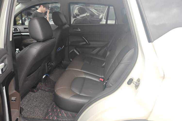 Used GAC Trumpchi GS4 New Energy 2017 1.5L PHEV Deluxe Edition Left Rear Seat