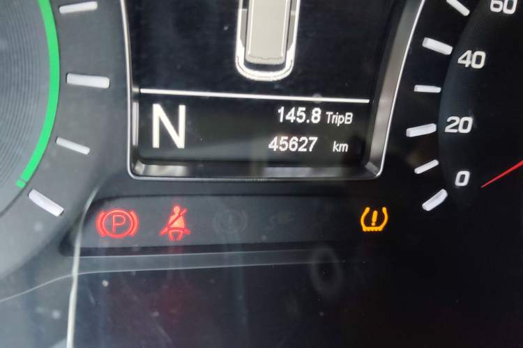 Used GAC Trumpchi GS4 New Energy 2017 1.5L PHEV Deluxe Edition Odometer Close Up