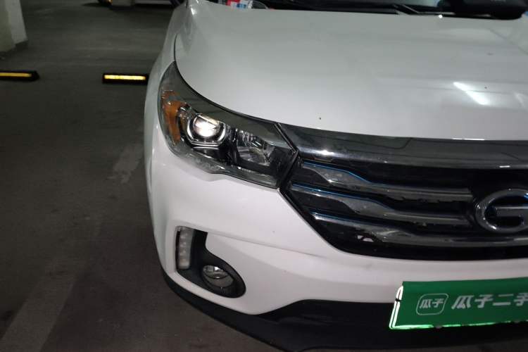 Used GAC Trumpchi GS4 New Energy 2017 1.5L PHEV Smart Enjoyment Edition Right Front Headlight