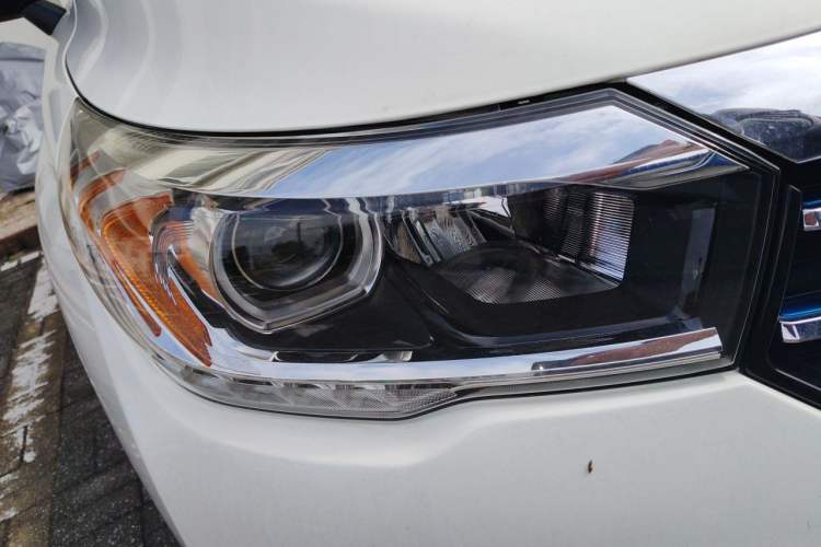 Used GAC Trumpchi GS4 New Energy 2017 1.5L PHEV Deluxe Edition Right Front Headlight