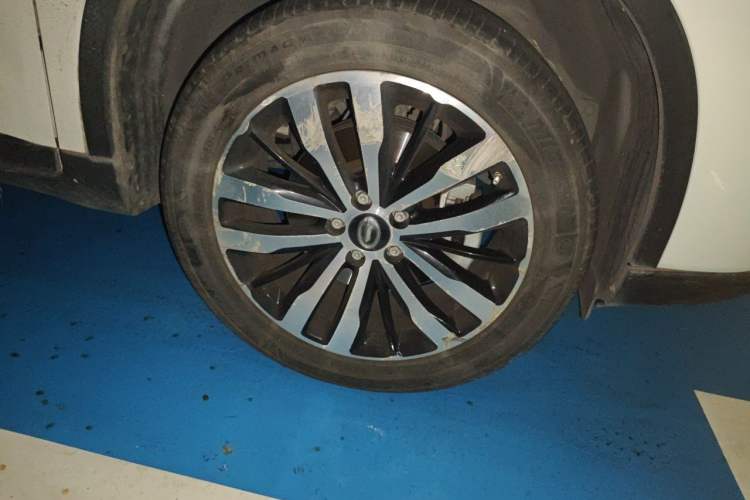 Used GAC Trumpchi GS4 New Energy 2017 1.5L PHEV Smart Enjoyment Edition Right Front Wheel Hub
