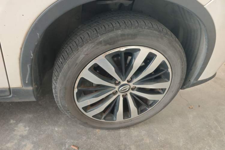 Used GAC Trumpchi GS4 New Energy 2017 1.5L PHEV Smart Enjoyment Edition Right Front Wheel Hub