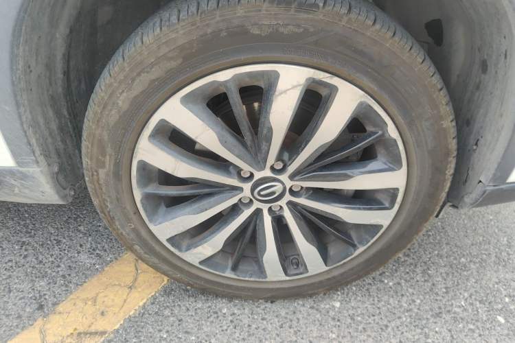 Used GAC Trumpchi GS4 New Energy 2017 1.5L PHEV Deluxe Edition Right Front Wheel Hub