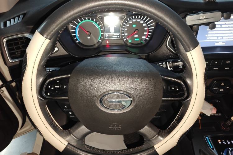 Used GAC Trumpchi GS4 New Energy 2017 1.5L PHEV Deluxe Edition Steering Wheel