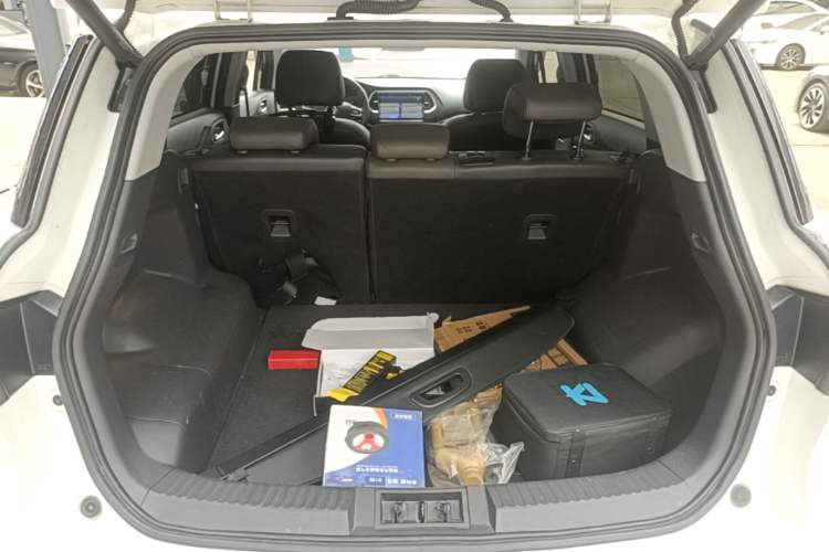 Used GAC Trumpchi GS4 New Energy 2017 1.5L PHEV Deluxe Edition Trunk