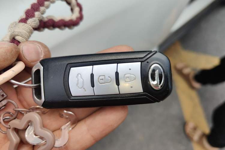 Used GAC Trumpchi GS4 New Energy 2017 1.5L PHEV Deluxe Edition Vehicle Key