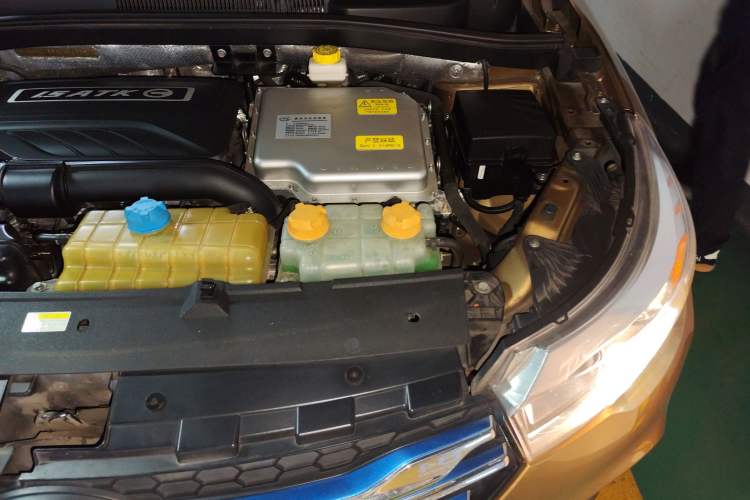 Used GAC Trumpchi GS4 New Energy 2017 1.5L PHEV Deluxe Edition Engine Bay Left