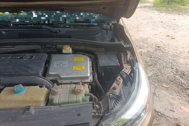 Used GAC Trumpchi GS4 New Energy 2017 1.5L PHEV Deluxe Edition Engine Bay Left