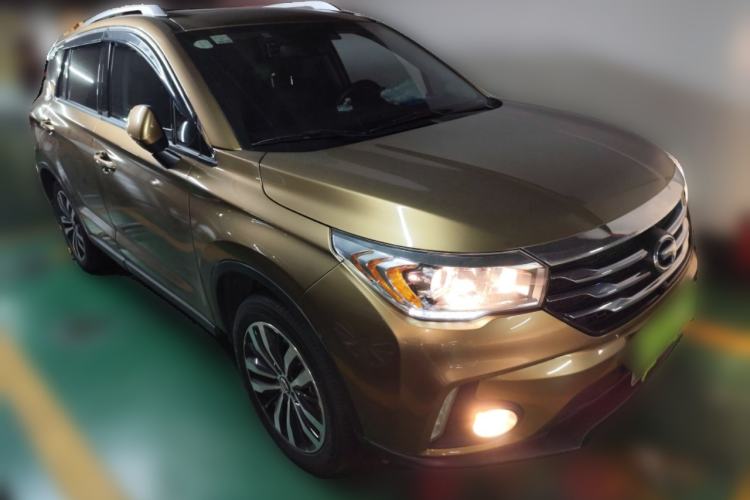 Used GAC Trumpchi GS4 New Energy 2017 1.5L PHEV Deluxe Edition Front Right 45 Deg