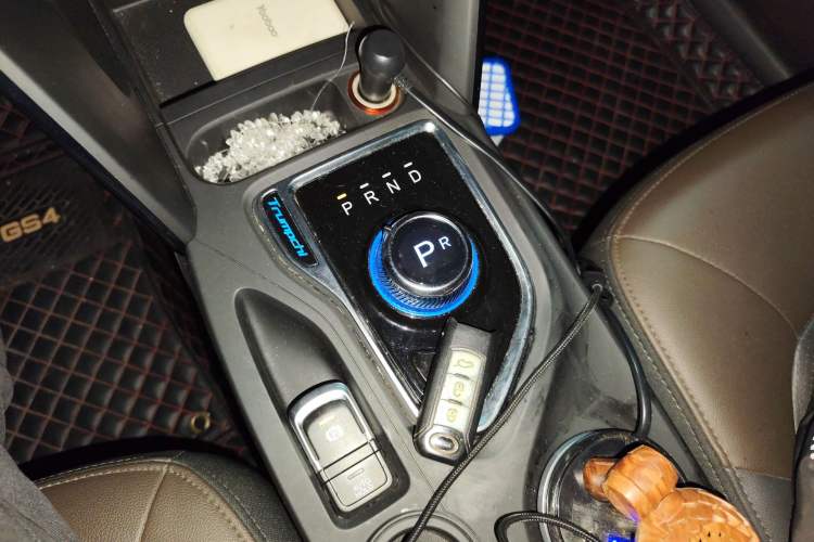 Used GAC Trumpchi GS4 New Energy 2017 1.5L PHEV Deluxe Edition Gear Lever