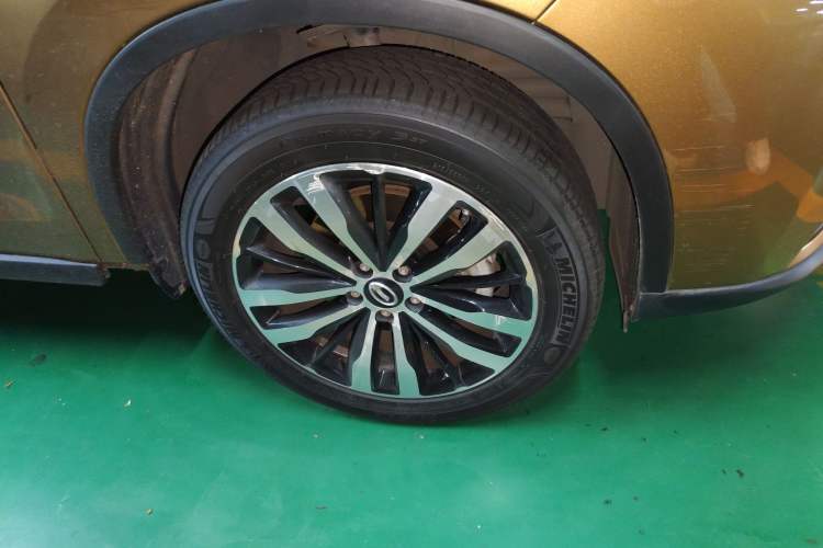 Used GAC Trumpchi GS4 New Energy 2017 1.5L PHEV Deluxe Edition Right Front Wheel Hub