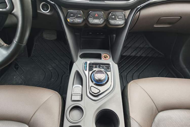 Used GAC Trumpchi GS4 New Energy 2019 1.5L PHEV Deluxe Edition Gear Lever