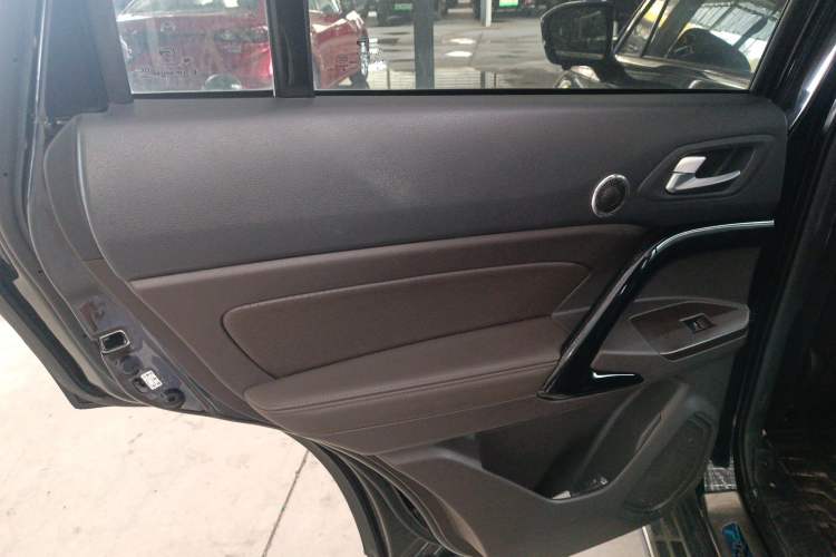 Used GAC Trumpchi GS4 New Energy 2019 1.5L PHEV Deluxe Edition Interior 8