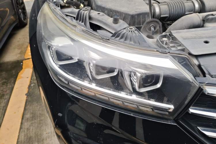 Used GAC Trumpchi GS4 New Energy 2019 1.5L PHEV Smart Enjoyment Version Right Front Headlight
