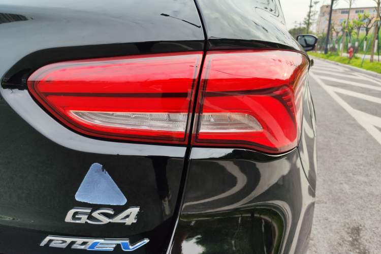 Used GAC Trumpchi GS4 New Energy 2019 1.5L PHEV Deluxe Edition Right Rear Taillight