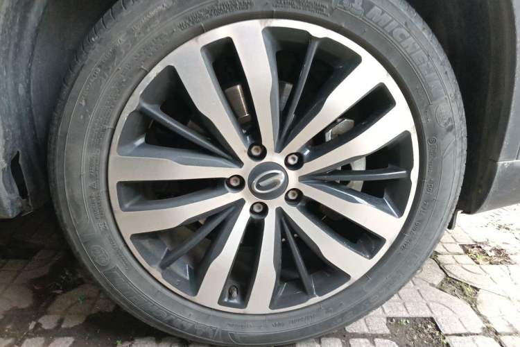 Used GAC Trumpchi GS4 New Energy 2019 1.5L PHEV Deluxe Edition Right Front Wheel Hub
