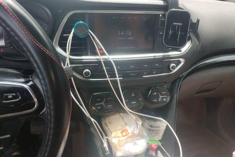 Used GAC Trumpchi GS4 New Energy 2019 1.5L PHEV Deluxe Edition Audio And AC Panel