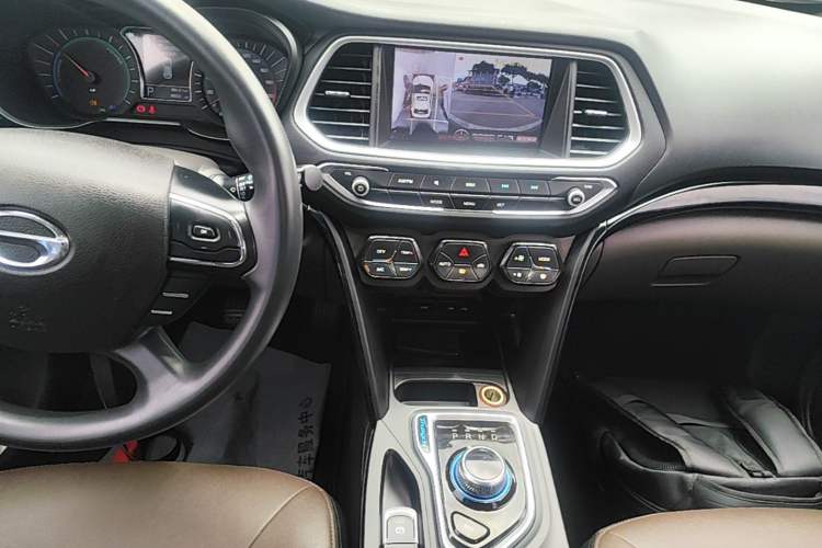 Used GAC Trumpchi GS4 New Energy 2019 1.5L PHEV Smart Enjoyment Version Audio And AC Panel