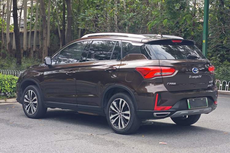 Used GAC Trumpchi GS4 New Energy 2019 1.5L PHEV Deluxe Edition Exterior 4