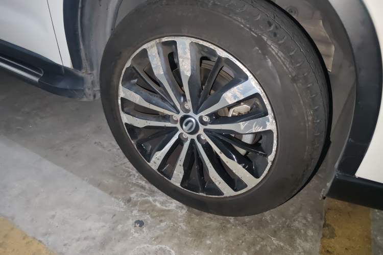 Used GAC Trumpchi GS4 New Energy 2019 1.5L PHEV Deluxe Edition Right Front Wheel Hub