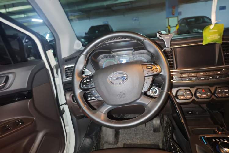 Used GAC Trumpchi GS4 New Energy 2019 1.5L PHEV Deluxe Edition Steering Wheel