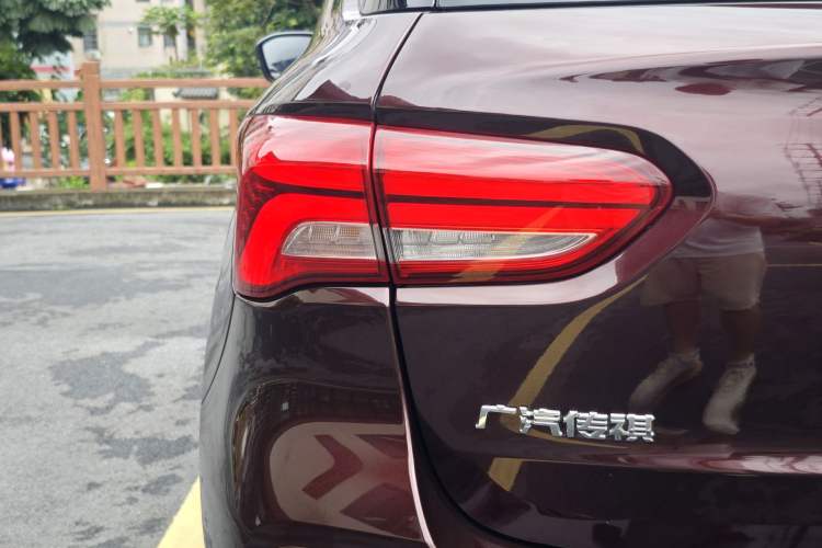 Used GAC Trumpchi GS4 New Energy 2019 1.5L PHEV Deluxe Edition Exterior 8