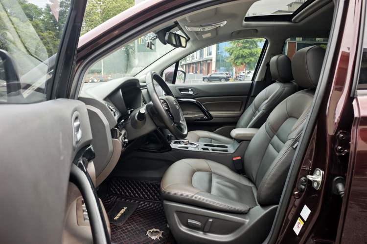 Used GAC Trumpchi GS4 New Energy 2019 1.5L PHEV Deluxe Edition Interior 2