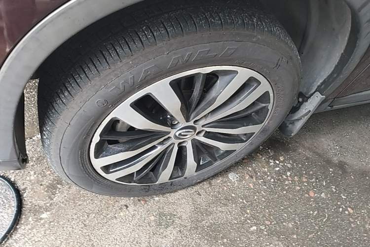 Used GAC Trumpchi GS4 New Energy 2019 1.5L PHEV Deluxe Edition Left Front Wheel Hub