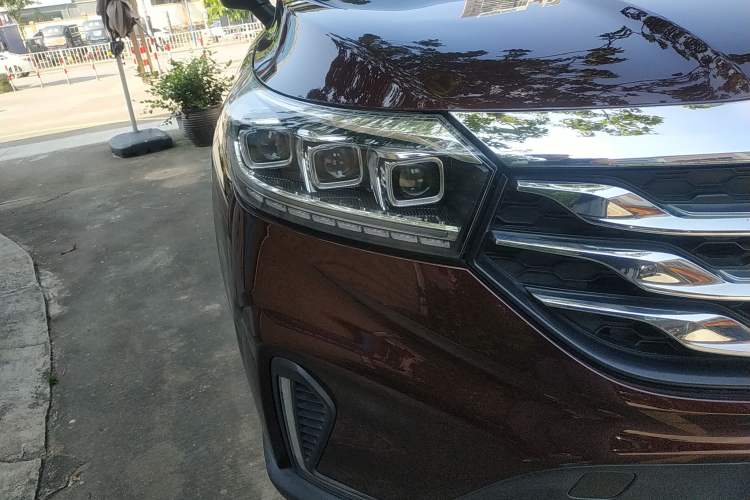 Used GAC Trumpchi GS4 New Energy 2019 1.5L PHEV Smart Enjoyment Version Right Front Headlight