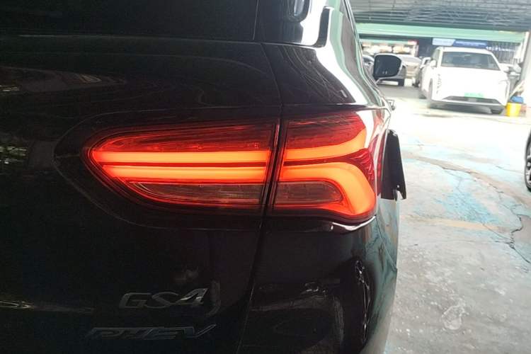 Used GAC Trumpchi GS4 New Energy 2019 1.5L PHEV Deluxe Edition Right Rear Taillight