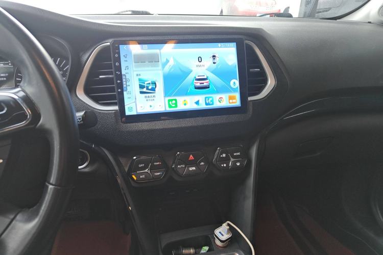 Used GAC Trumpchi GS4 New Energy 2019 1.5L PHEV Deluxe Edition Audio And AC Panel