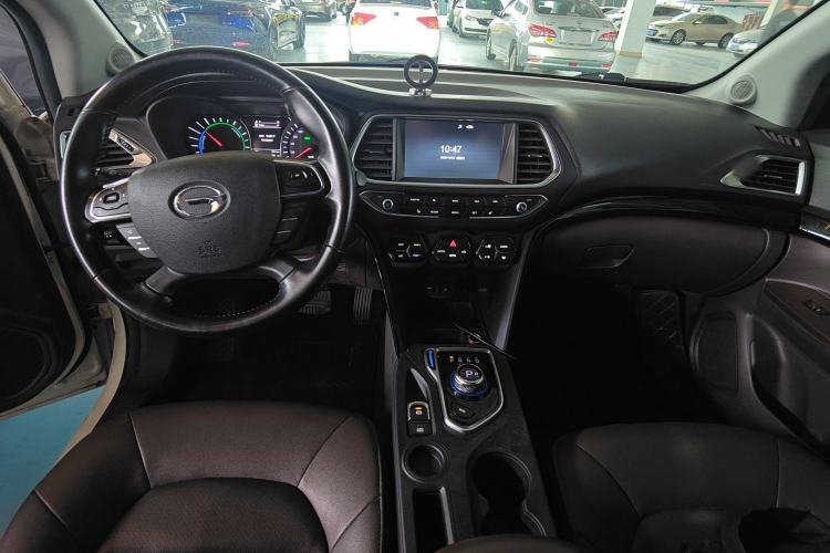 Used GAC Trumpchi GS4 New Energy 2019 1.5L PHEV Deluxe Edition Center Console