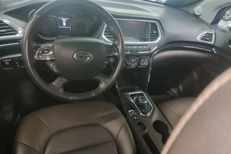 Used GAC Trumpchi GS4 New Energy 2019 1.5L PHEV Smart Enjoyment Version Center Console