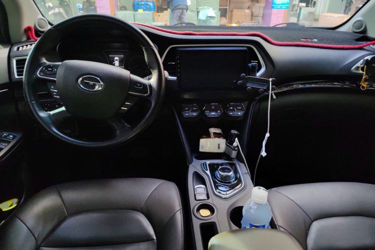 Used GAC Trumpchi GS4 New Energy 2019 1.5L PHEV Deluxe Edition Center Console