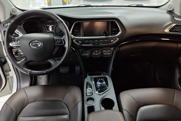 Used GAC Trumpchi GS4 New Energy 2019 1.5L PHEV Smart Enjoyment Version Center Console
