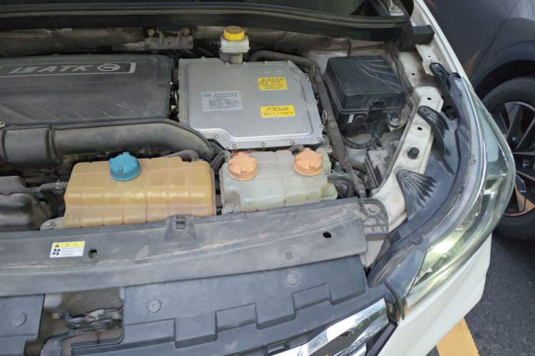Used GAC Trumpchi GS4 New Energy 2019 1.5L PHEV Smart Enjoyment Version Engine Bay Left
