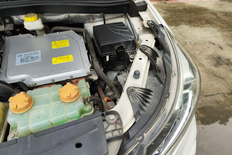 Used GAC Trumpchi GS4 New Energy 2019 1.5L PHEV Smart Enjoyment Version Engine Bay Left