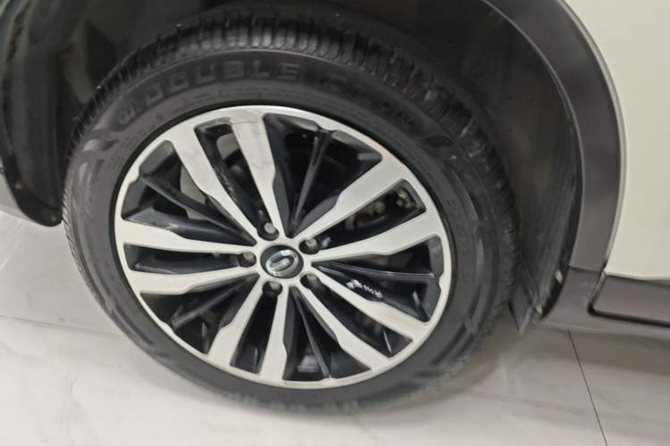 Used GAC Trumpchi GS4 New Energy 2019 1.5L PHEV Deluxe Edition Exterior 5