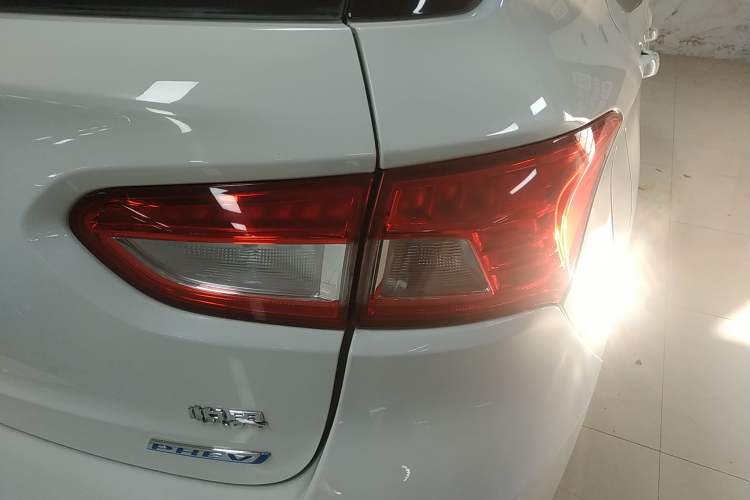 Used GAC Trumpchi GS4 New Energy 2019 1.5L PHEV Smart Enjoyment Version Exterior 6