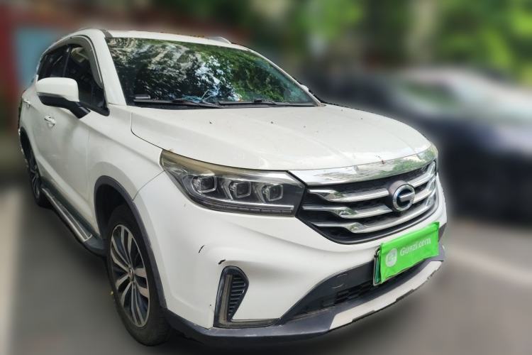 Used GAC Trumpchi GS4 New Energy 2019 1.5L PHEV Deluxe Edition Front Right 45 Deg